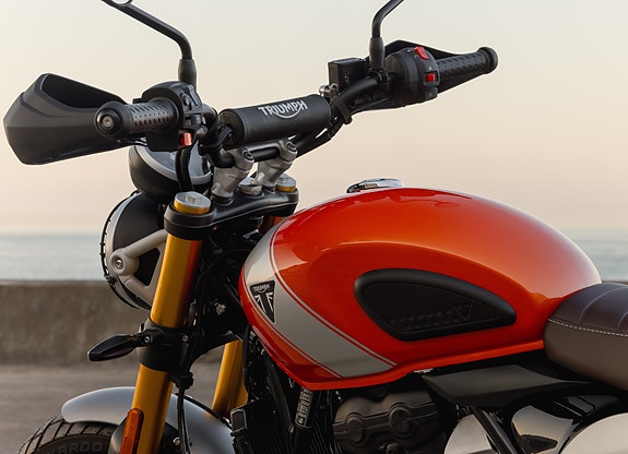 Triumph Scrambler 400 X 6 of 16