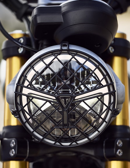 Triumph Scrambler 400 X 12 of 16