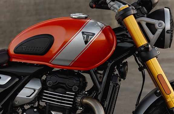 Triumph Scrambler 400 X 7 of 16