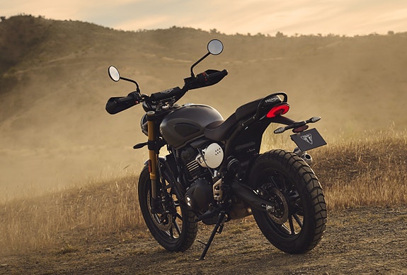 Triumph Scrambler 400 X 3 of 16