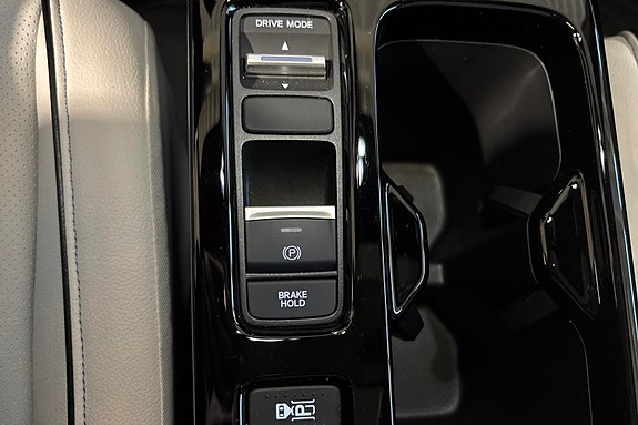 Honda e:Ny1 30 of 30