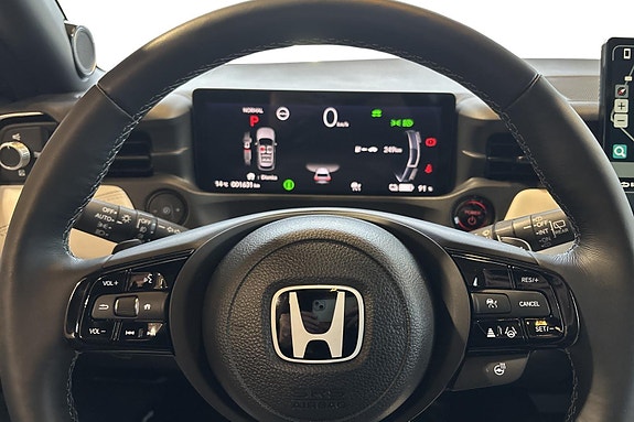 Honda e:Ny1 9 of 30