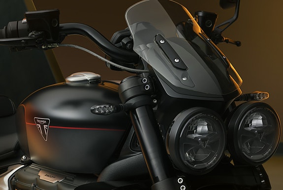 Triumph Rocket Storm GT 4 of 9