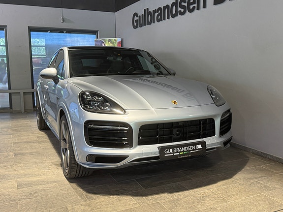 Porsche Cayenne Coupe 2 of 5
