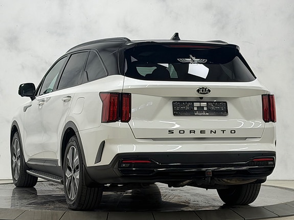 Kia Sorento 10 of 30