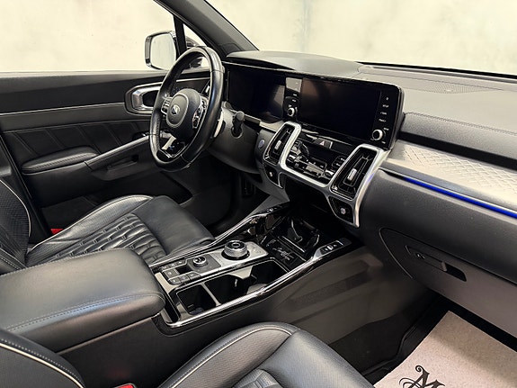 Kia Sorento 28 of 30