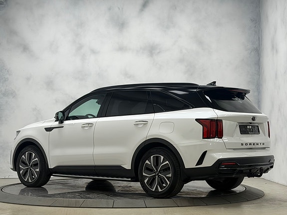 Kia Sorento 11 of 30