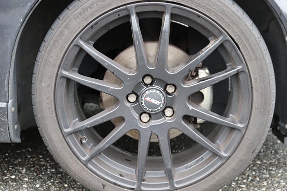 Volvo S40 13 of 15