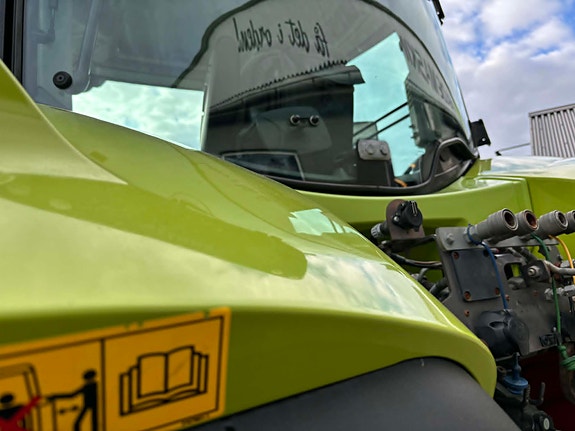 CLAAS ARION 550 5 of 5