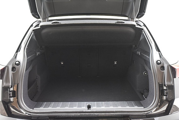BMW iX2 5 of 5