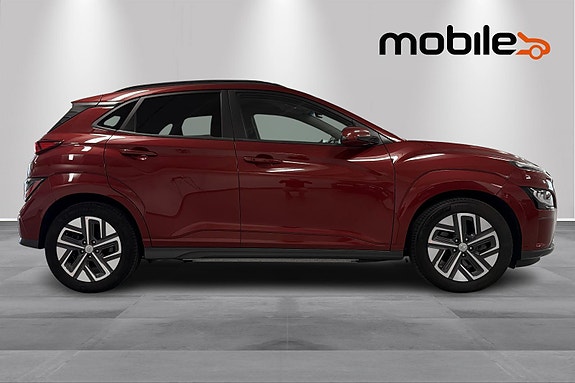 Hyundai Kona 2 of 5