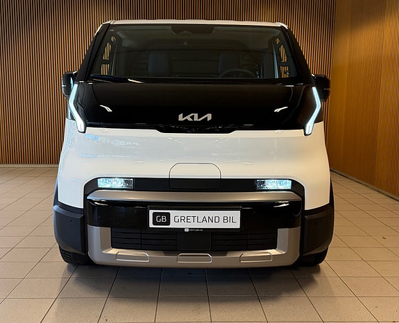 Kia PV5 4 of 24
