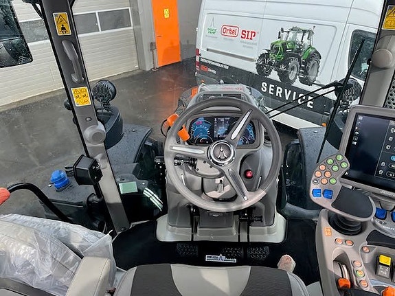 Deutz Fahr 6170.4 ttv warrior 9 of 19
