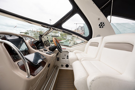 Sea Ray 355 Sundancer - Finans mulig! 22 of 30