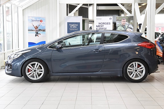 Kia Ceed 5 of 5