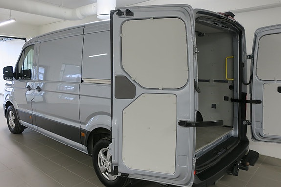 Volkswagen Crafter 11 of 19