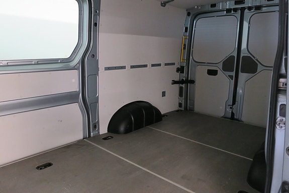 Volkswagen Crafter 8 of 19