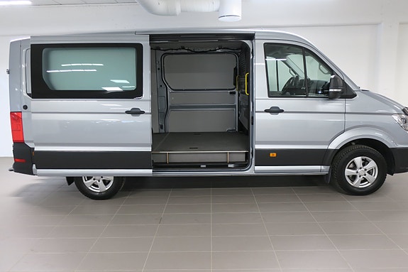 Volkswagen Crafter 12 of 19