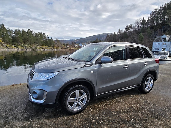 Suzuki Vitara 5 of 5
