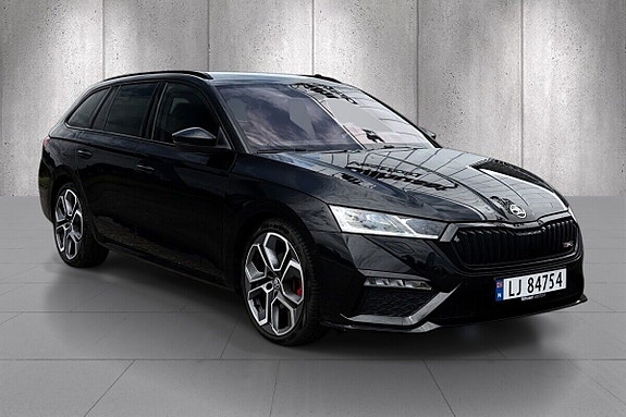 Skoda Octavia RS 3 of 5
