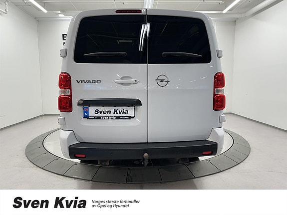 Opel Vivaro 4 of 5