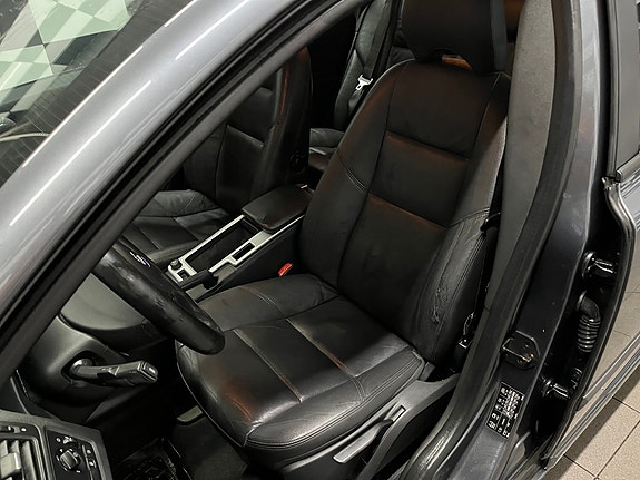 Volvo V50 15 of 30
