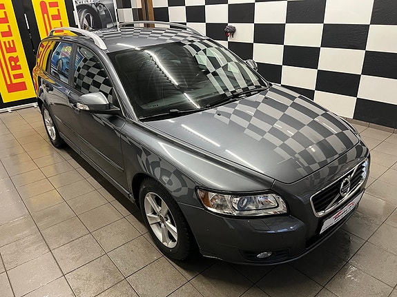 Volvo V50 5 of 30