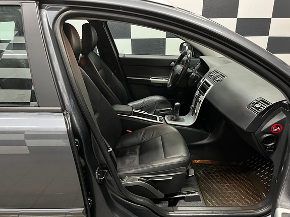 Volvo V50 18 of 30