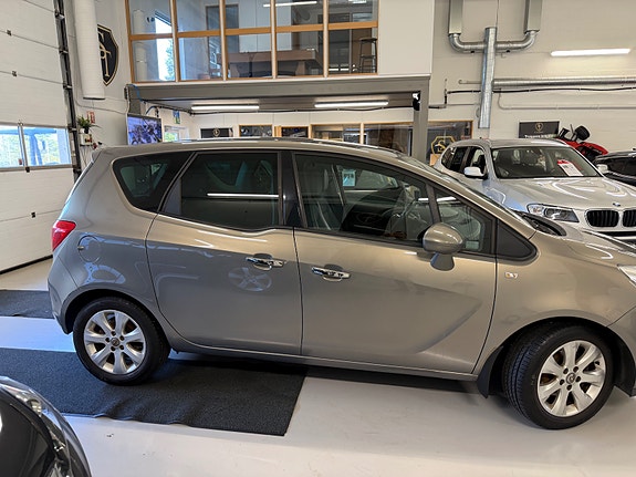 Opel Meriva 3 of 30