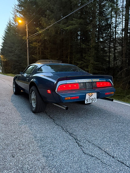 Pontiac Trans Am 2 of 5