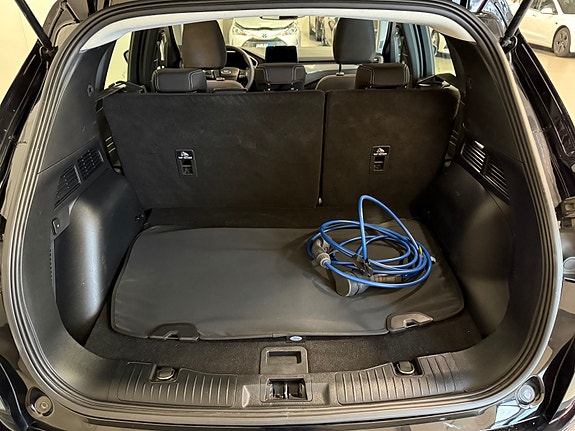 Ford Kuga 5 of 5