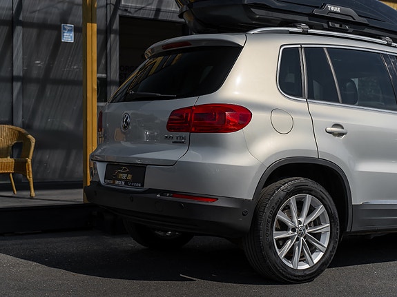 Volkswagen Tiguan 4 of 30