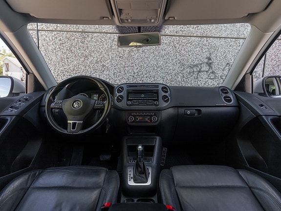 Volkswagen Tiguan 24 of 30