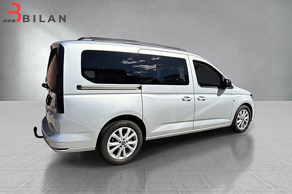 Volkswagen Caddy Maxi 12 of 30