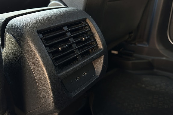 Volkswagen Caddy Maxi 20 of 30
