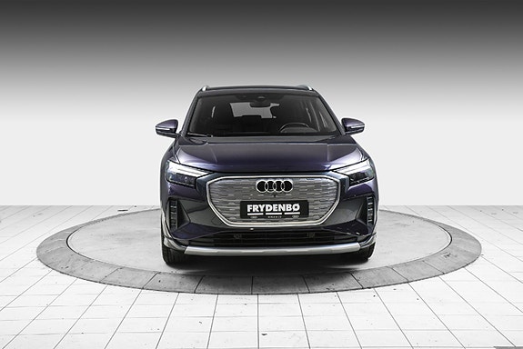 Audi Q4 e-tron 6 of 19