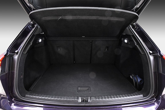 Audi Q4 e-tron 9 of 19