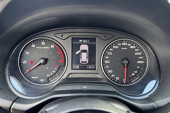 Audi Q2 29 of 30