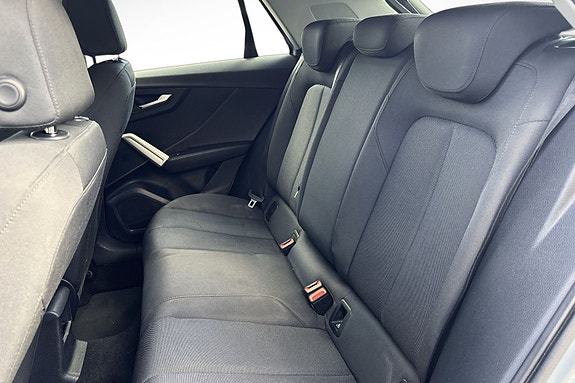 Audi Q2 21 of 30