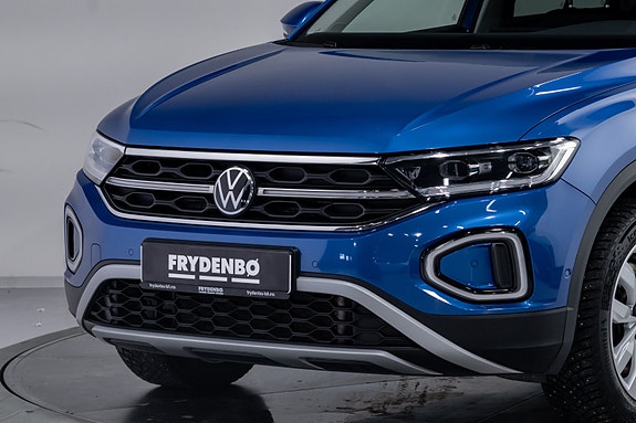 Volkswagen T-Roc 2 of 5