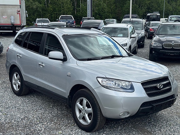 Hyundai Santa Fe 7 of 17