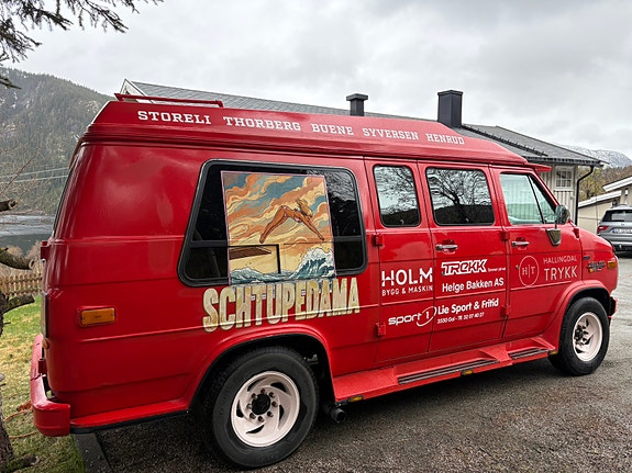 Chevrolet Van 5 of 5