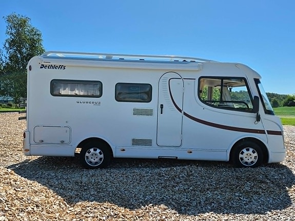 Dethleffs Globebus Integral 2 of 5