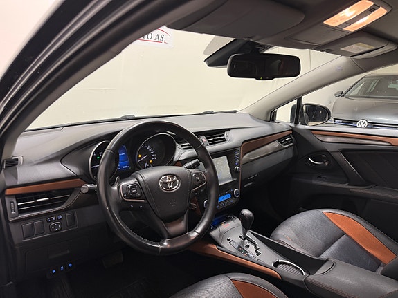 Toyota Avensis 10 of 14