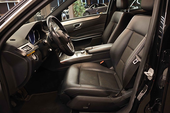 Mercedes-Benz E250 19 of 30
