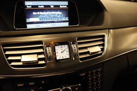 Mercedes-Benz E250 27 of 30