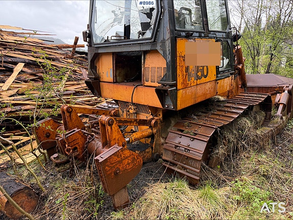 Case 1450D Dozer 3 of 5