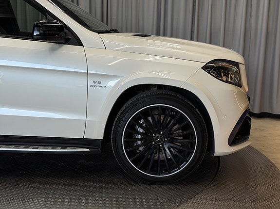 Mercedes-Benz GLS63 7 of 23
