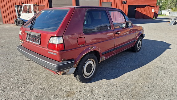 Volkswagen Golf II 3 of 5