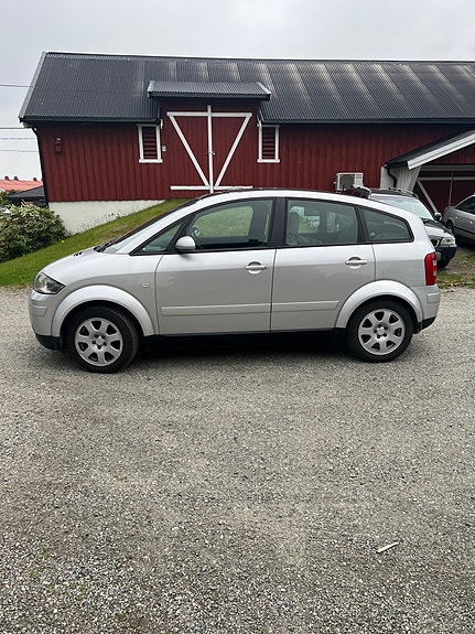 Audi A2 2 of 5
